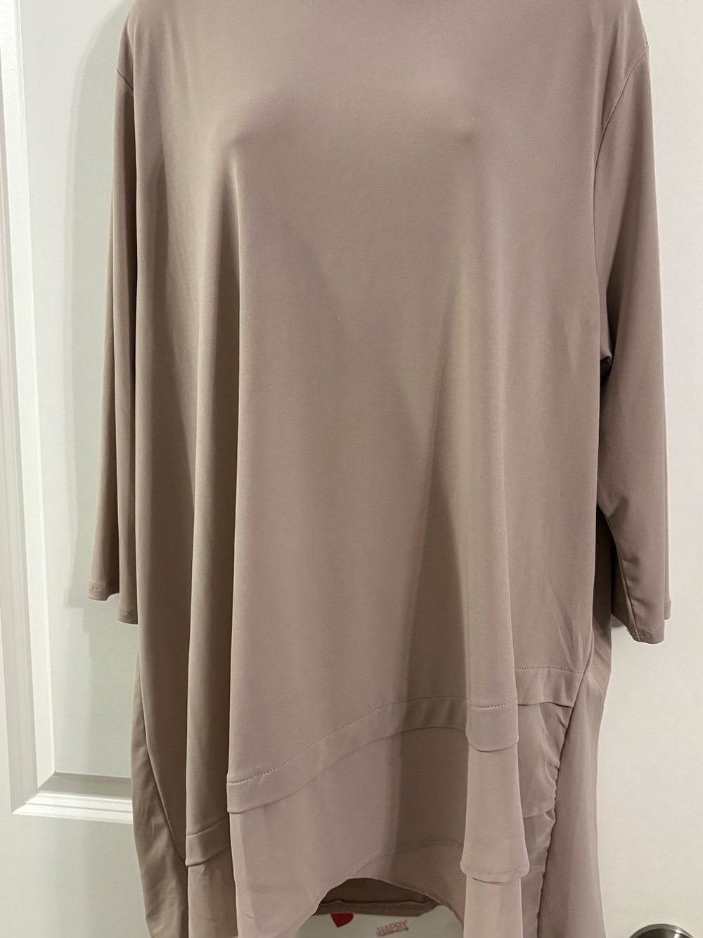 Zenana Outfitters Taupe Relaxed Long-Sleeve Tunic